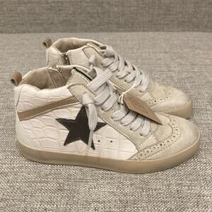 NEW Shu Shop Paulina Kids Sneakers Taupe Croco Brand New in Box Size 5